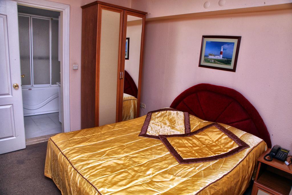 اسطنبول Rainbow 48 Apart Hotel الغرفة الصورة